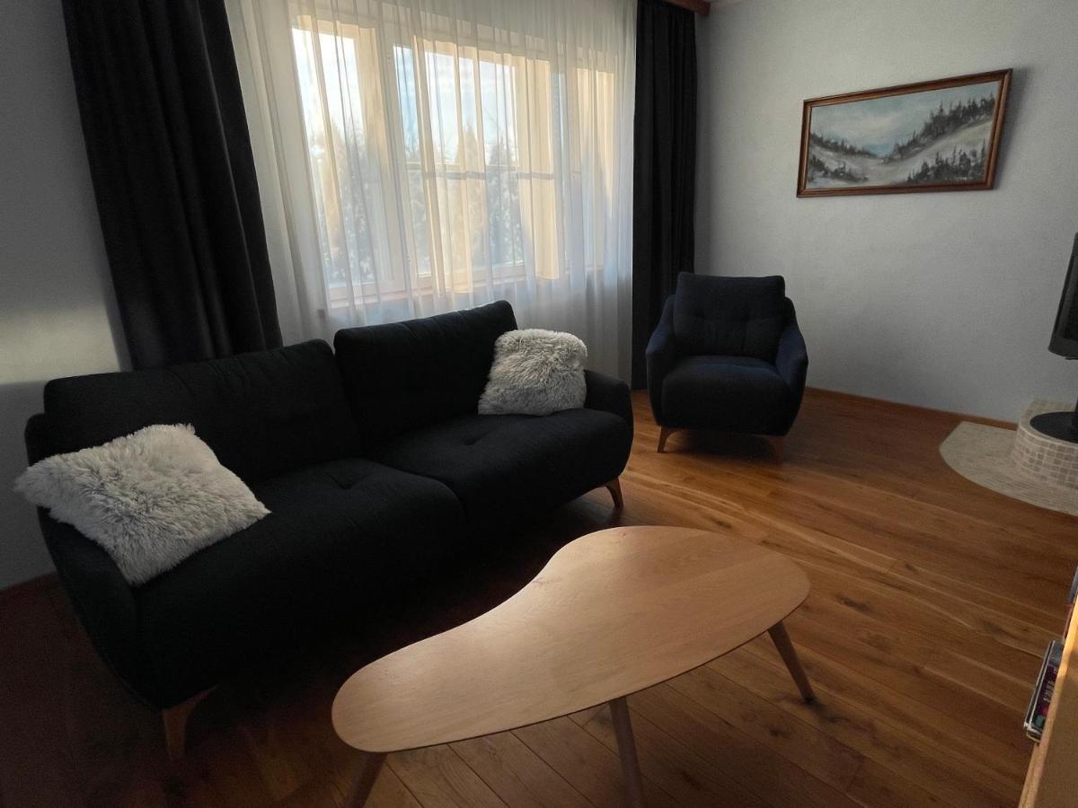 "Winter" Apartment 빌얀디 외부 사진